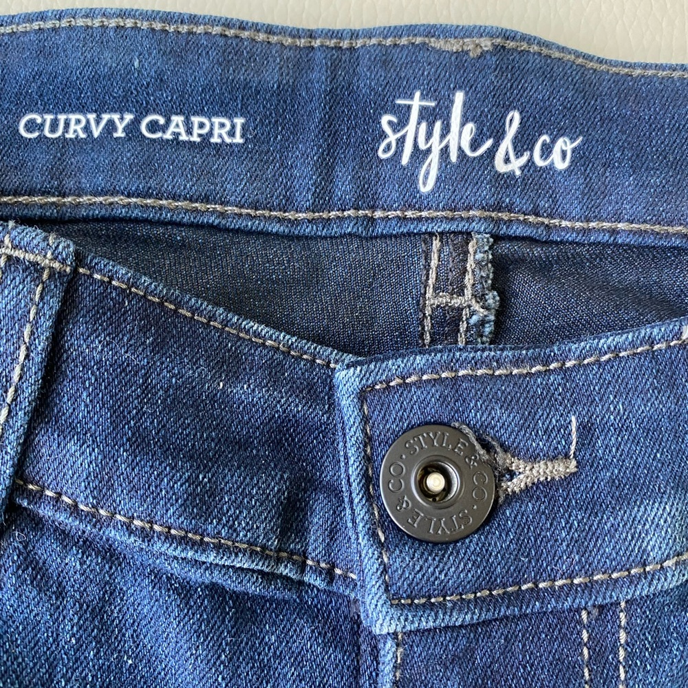 Cropped denim by Style & Co Capri - curvy fit jeans - Picture 3 of 7